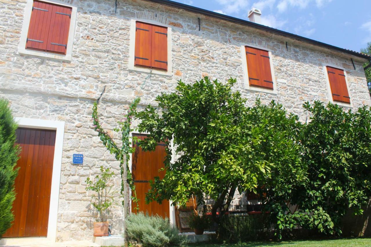 شقة Old House سفيتي فيليب ياكوف المظهر الخارجي الصورة
